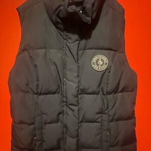 Abercrombie & Fitch Dark Puffer Vest